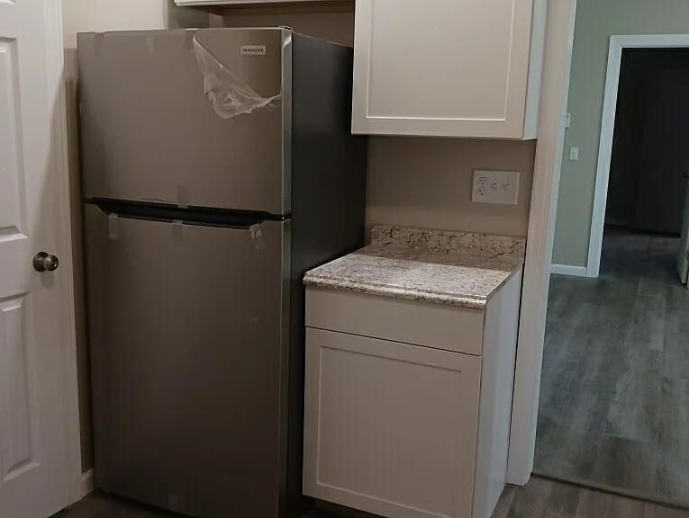 1150 S Plymouth Ave #1-2 — Photo 5
