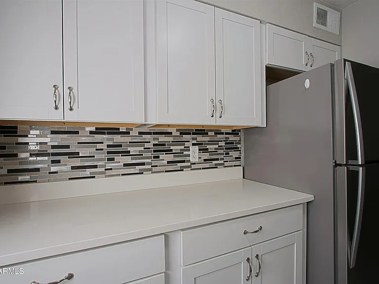 5241 N 17th Ave #B — Photo 5