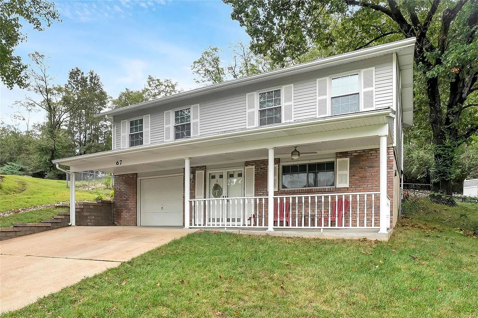 67 Guylyn Pl photo 1