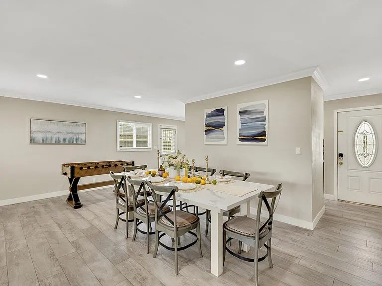 9302 Tina Way — Photo 45
