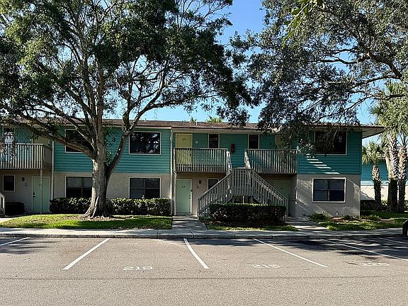 2nd image of 650 W Pope Rd Unit 215