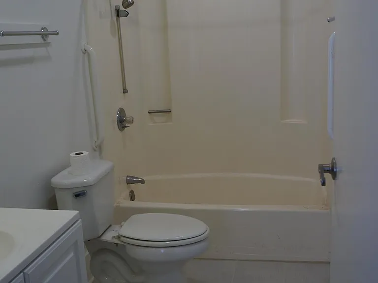 2121 E Pratt St #1 — Photo 19