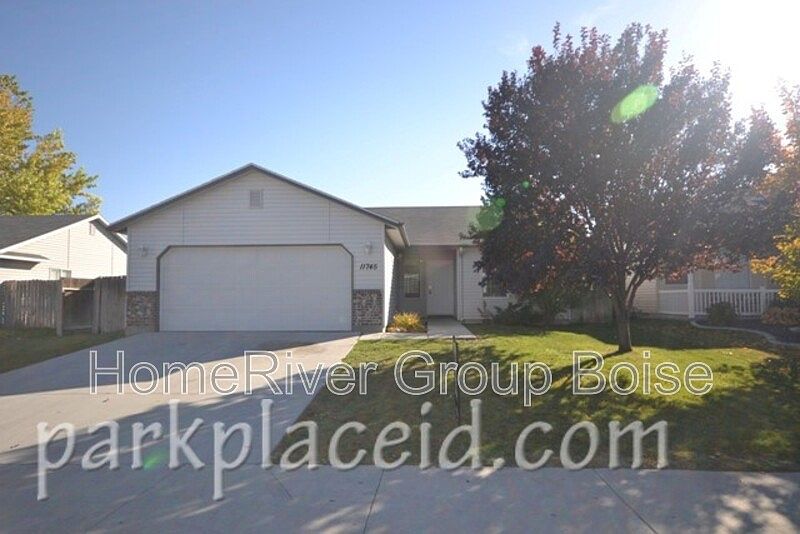 1st image of 11745 W Mount Hood Ave