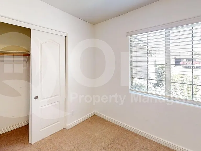18631 W Superior Ave — Photo 9