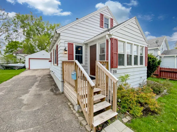 218 11th St NW, Rochester, MN 55901