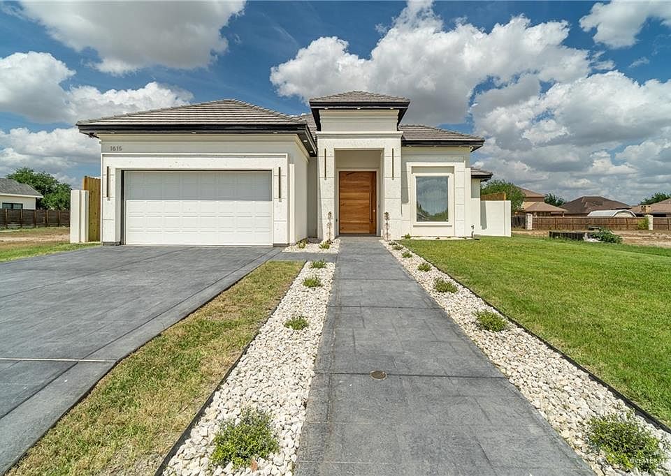 1st image of 1615 Villa Centenario Dr