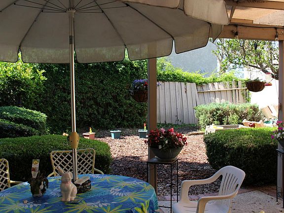 5th image of 3164 Boxwood Cir