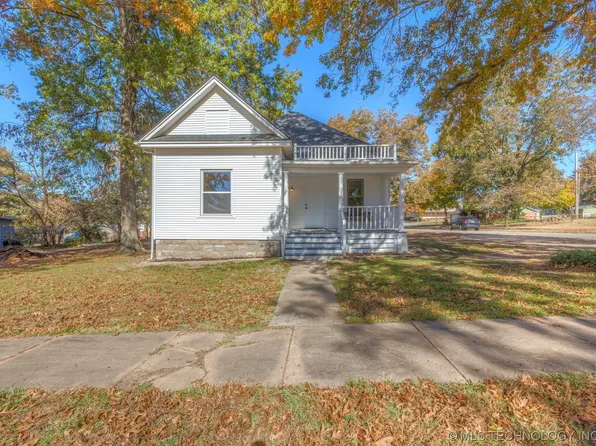 301 W Pecan St, Coweta, OK 74429