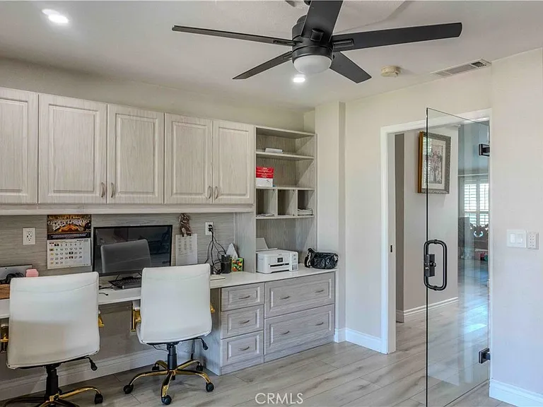 3809 Hanford Ave — Photo 9