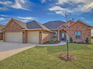 12700 NW 6th St, Yukon, OK 73099