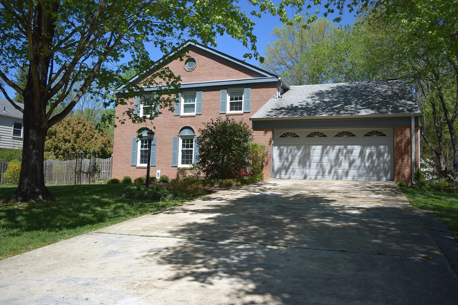 4316 Southwood Dr photo 1