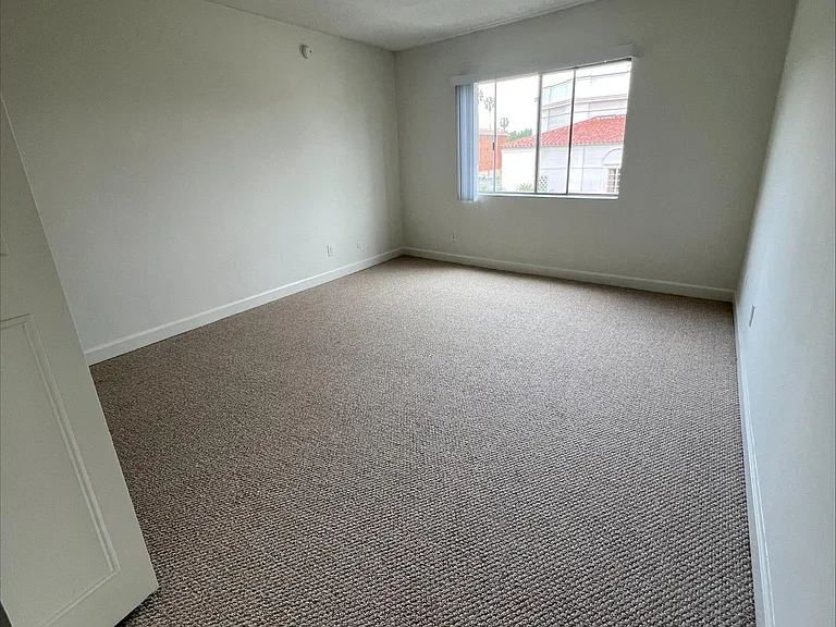 801 S Lucerne Blvd #401 — Photo 6