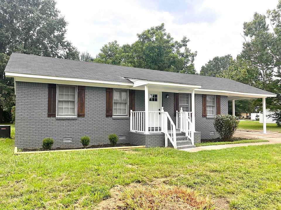 1st image of 448 Fleming Dr