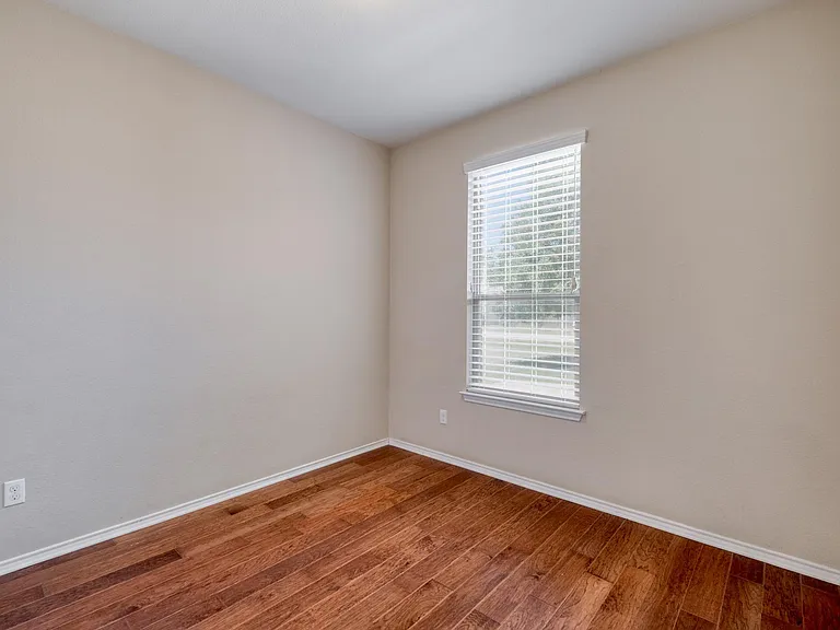 117 Brittany Ln — Photo 21