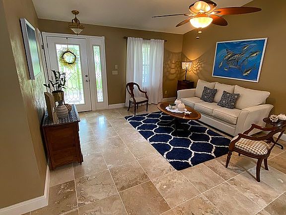 5th image of 91 Beaverdam Ln