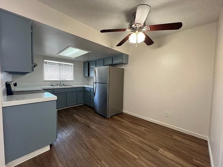 235 Willie James Jones Ave — Photo 4