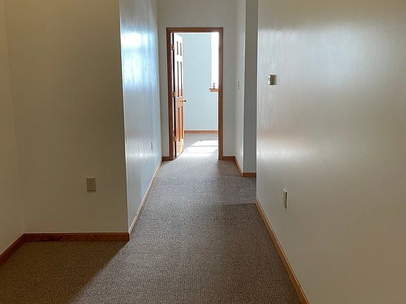 3rd image of 102 N Main St #B