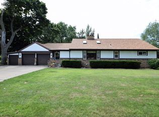 705 High St, Clinton, WI 53525