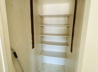 220 E Valerio St APT 6, Santa Barbara, CA 93101
