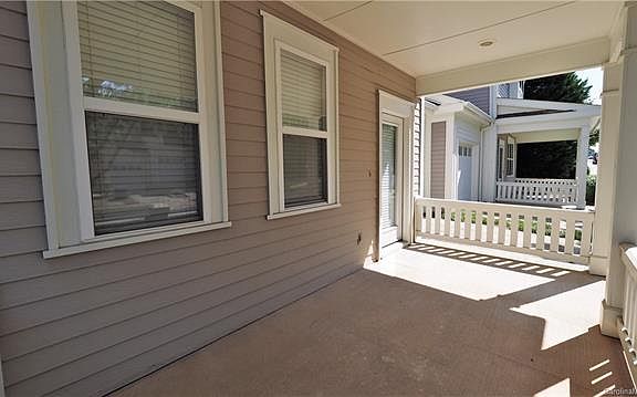 3rd image of 8125 Village Harbor Dr