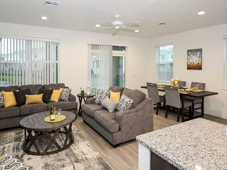Living & Dining Area