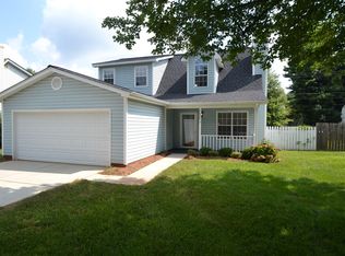 3620 Cedarbark Dr, Matthews, NC 28105