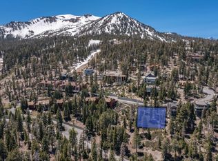 33 Bridges Ln, Mammoth Lakes, CA 93546