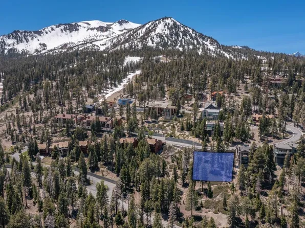 33 Bridges Ln, Mammoth Lakes, CA 93546