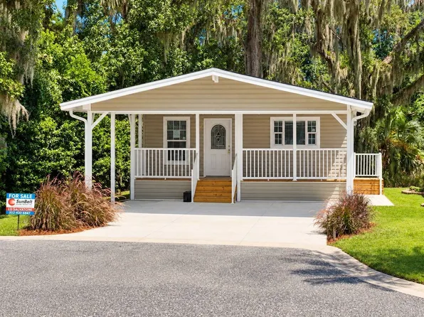 4550 Hidden Harbor Dr, Leesburg, FL 34748