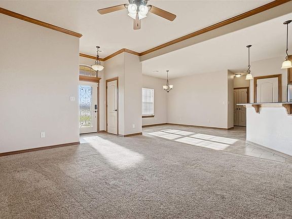 5th image of 6 Cheyenne Ln