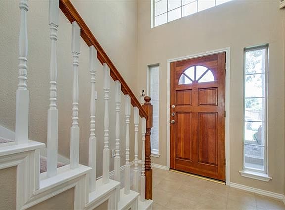 4th image of 433 Wentworth Dr