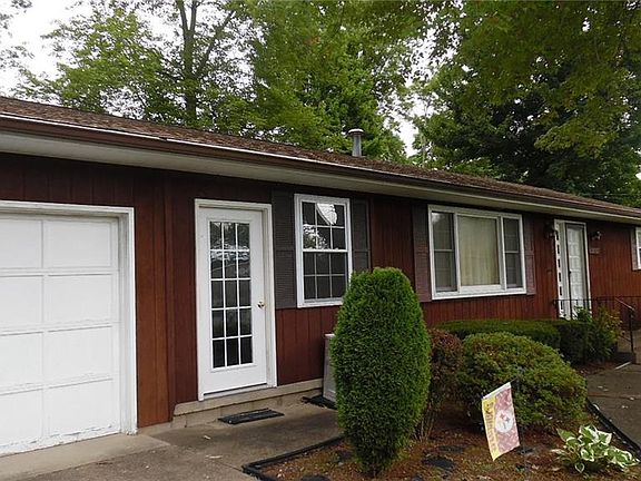 2nd image of 12096 Monnie Ave