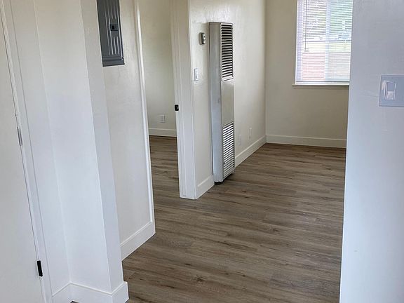 View from kitchen to family room