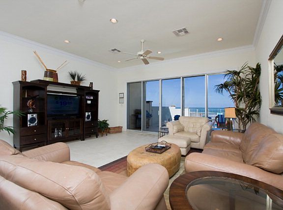 3rd image of 5200 Gulf Blvd