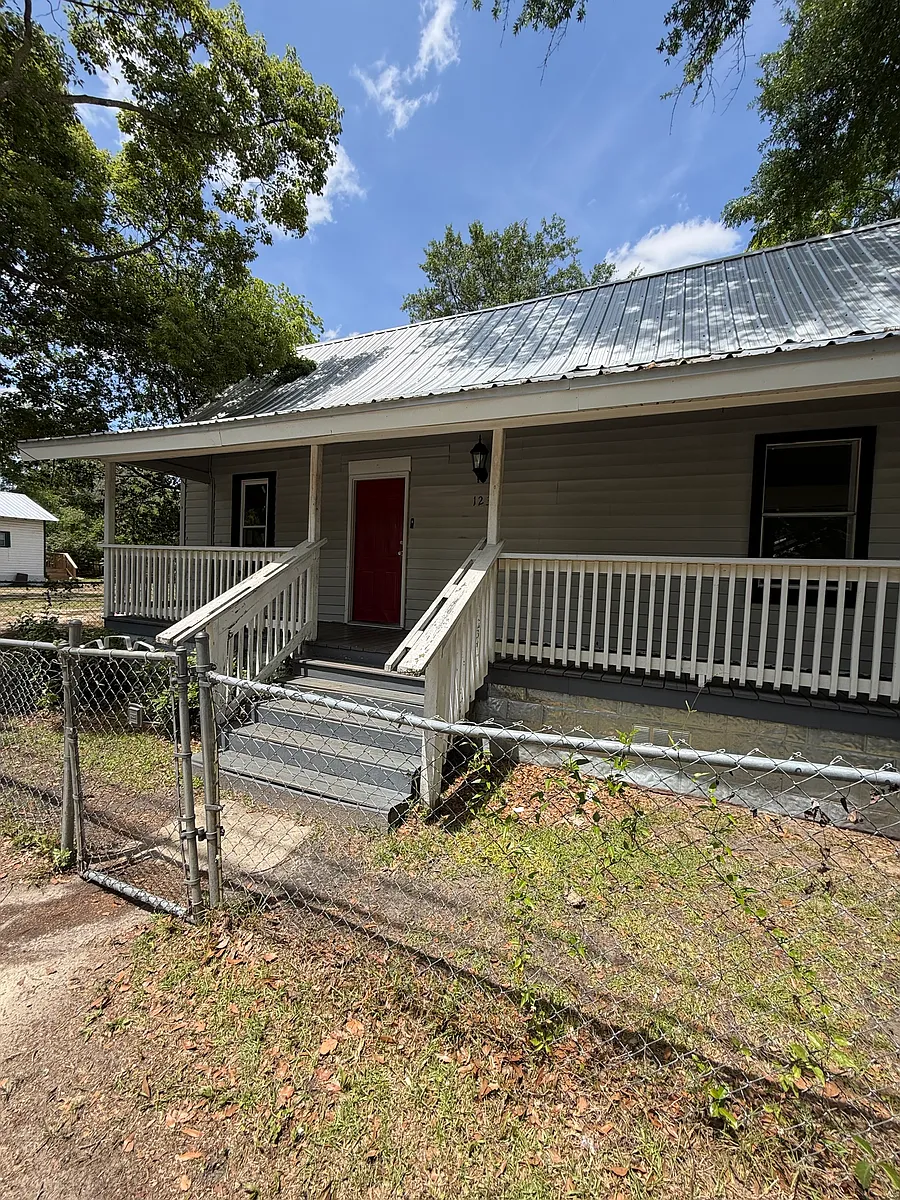 Building Photo - 123 Bibb St