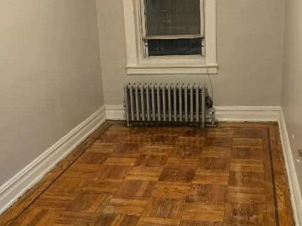 673 East 94th Street image 5 of 6