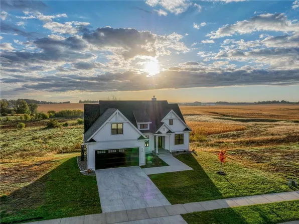 610 Field Point STREET, ROBERTS, WI 54023