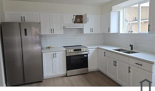4 bed, 1469 sqft, $3,600 — Photo 2