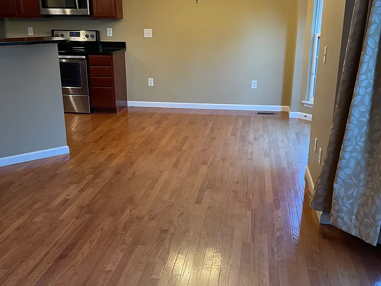 6846 Hampshire Ct — Photo 11