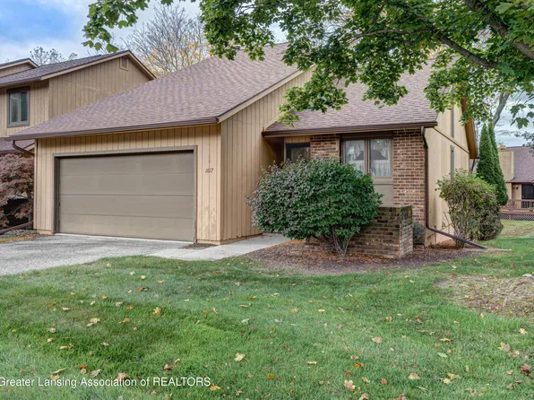 1617 Willow Creek Dr Unit 46, Lansing, MI 48917