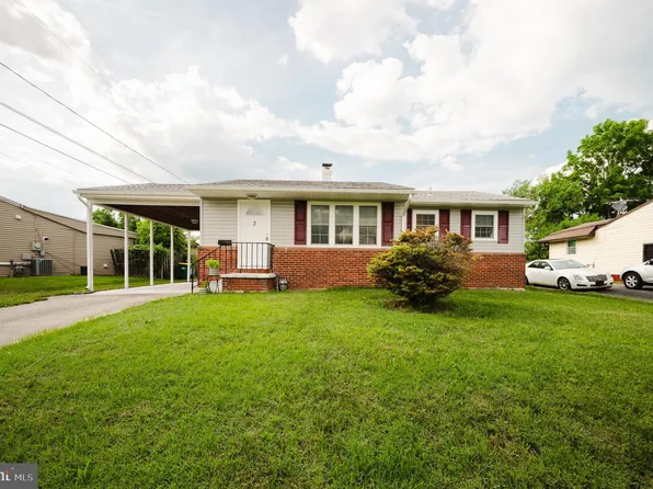 3 Phyllis Dr, Newark, DE 19711