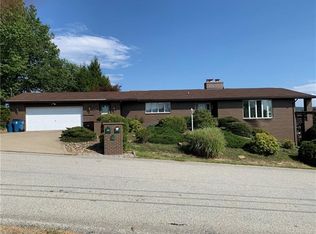 1210 Sunset Dr, Latrobe, PA 15650