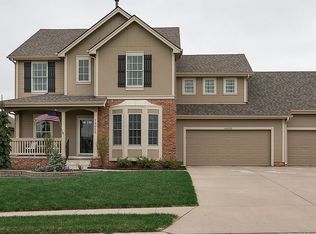 14959 Laurel Ave, Omaha, NE 68116