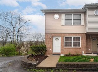20 Hanna Ln, Morgantown, WV 26505