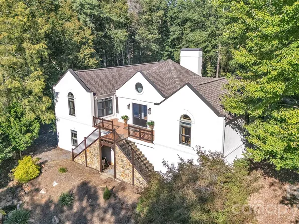 214 Ridgeway Dr, Taylorsville, NC 28681