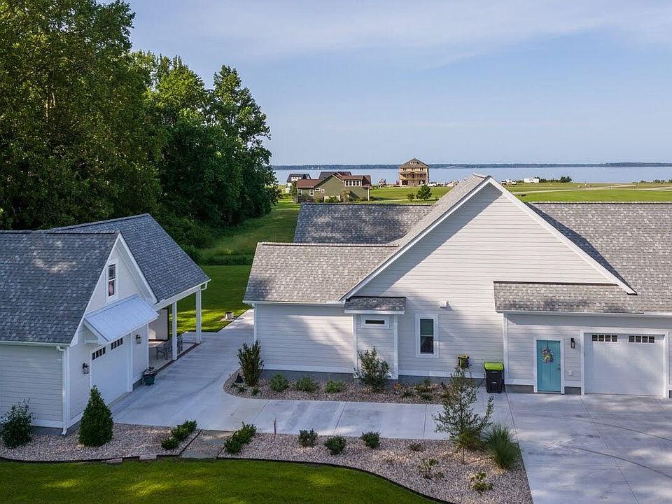 31 Sailmaker Loop, Minnesott Beach, NC 28510 Zillow