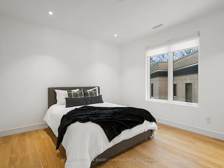 58 Timberlane Dr — Photo 24