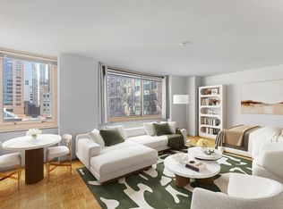Hudson View East, New York, NY 10280