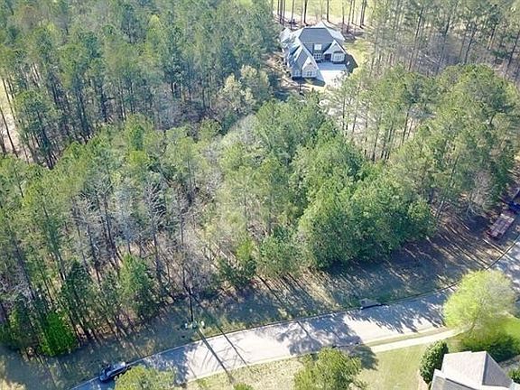 2nd image of 282 Manchester Ln