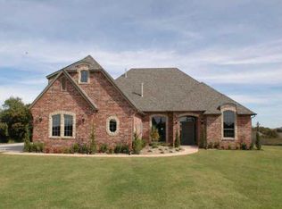 7450 Misty Gln, Edmond, OK 73003